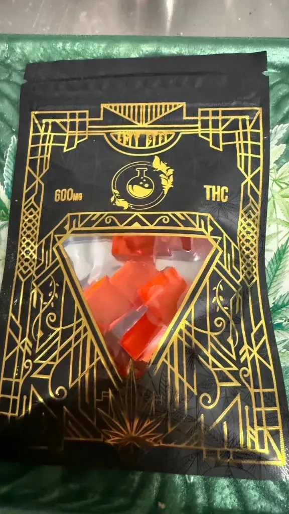DeJa Vu Gummies   600MG  ** Reduced Price ** 3 left they are a bit hard hence the price point